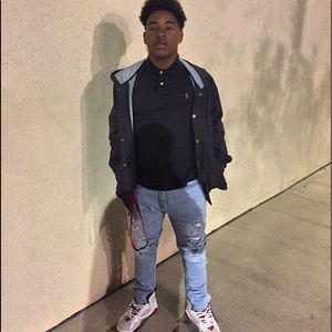 Meet your Posher, Carlos